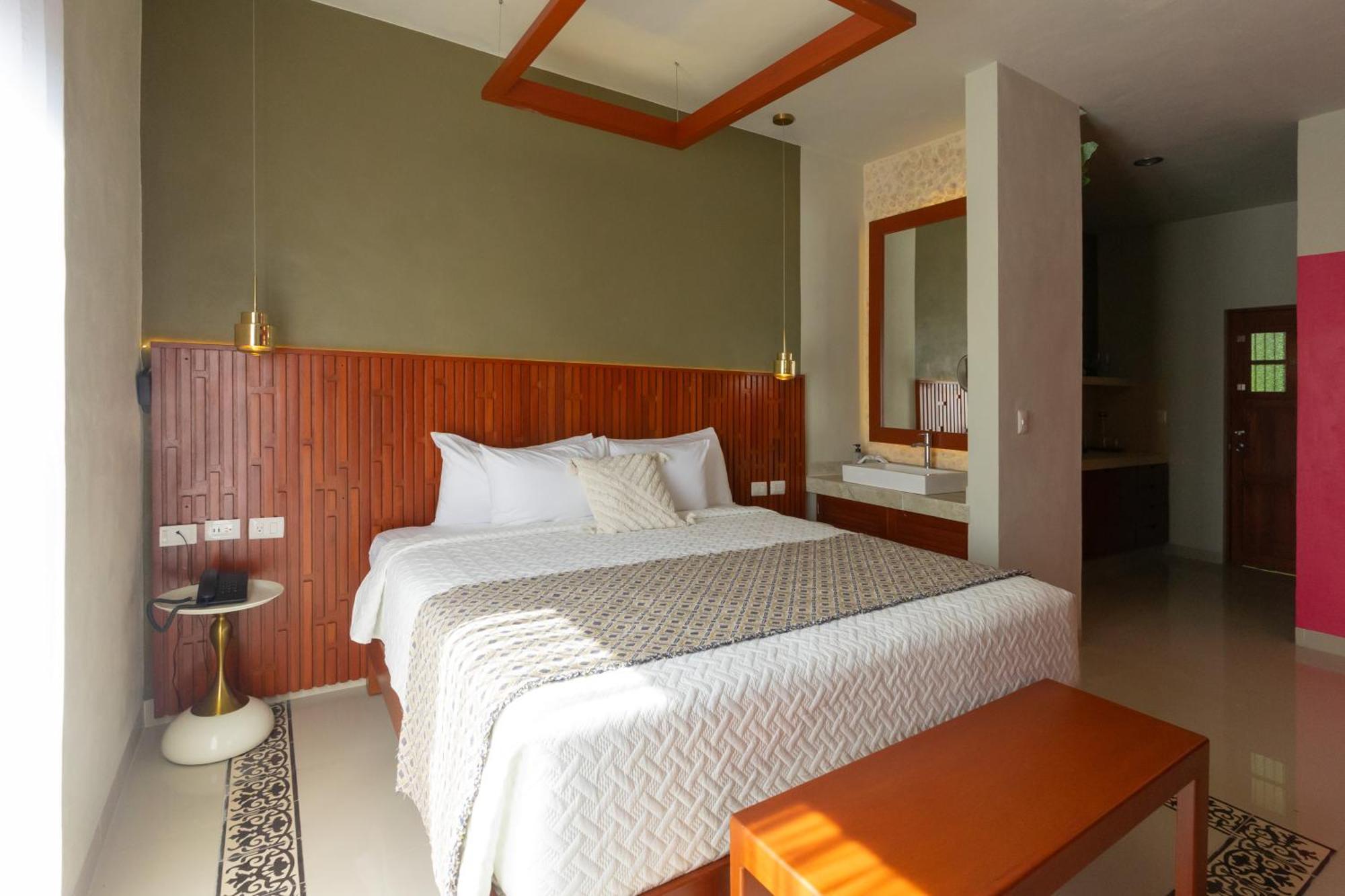 Hotel Poquito A Poquito Valladolid  Bagian luar foto